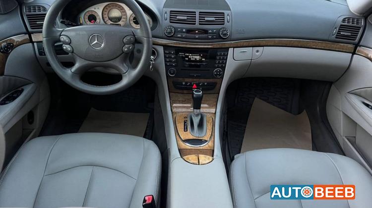 Mercedes Benz E200 2008
