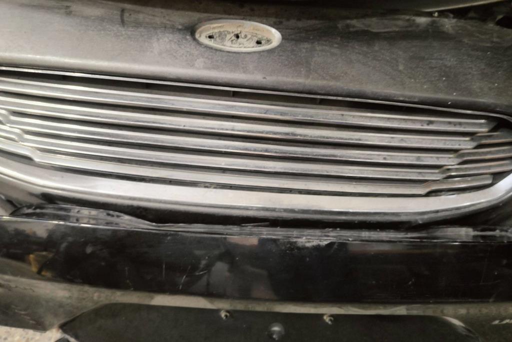 Body  Grilles Ford Fusion