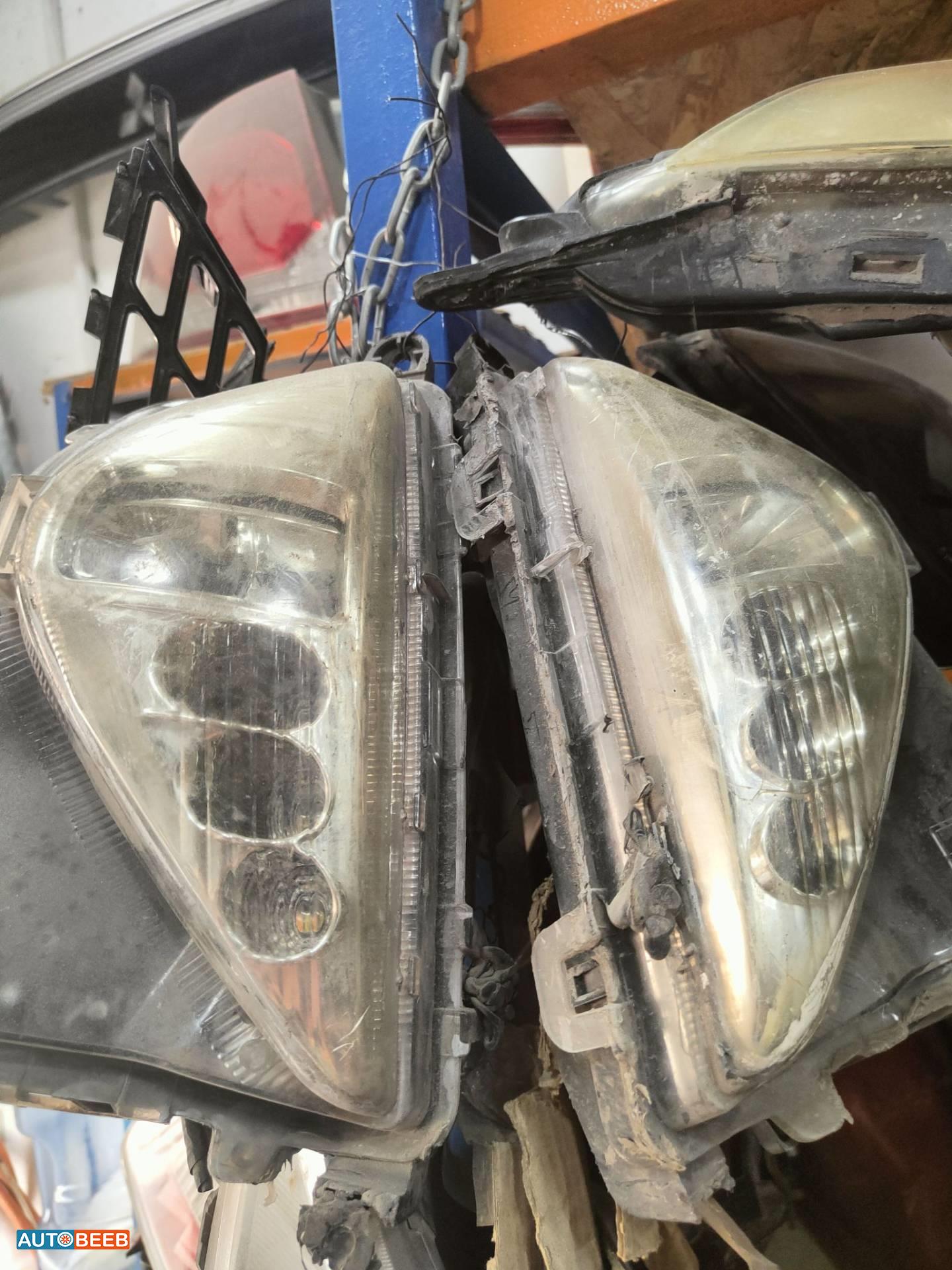 Lights Spotlight Toyota Prius