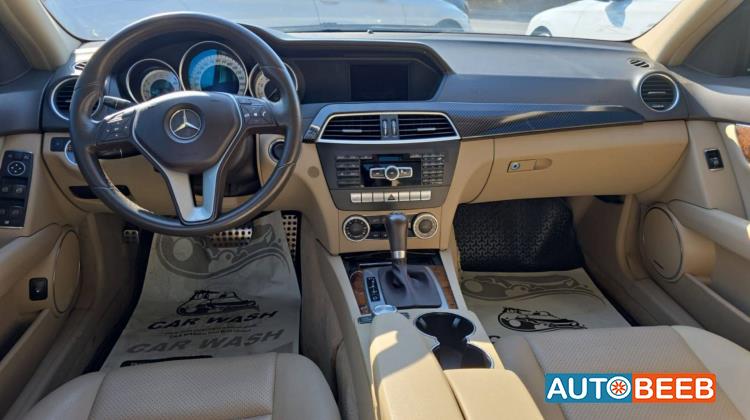 Mercedes Benz C250 2012