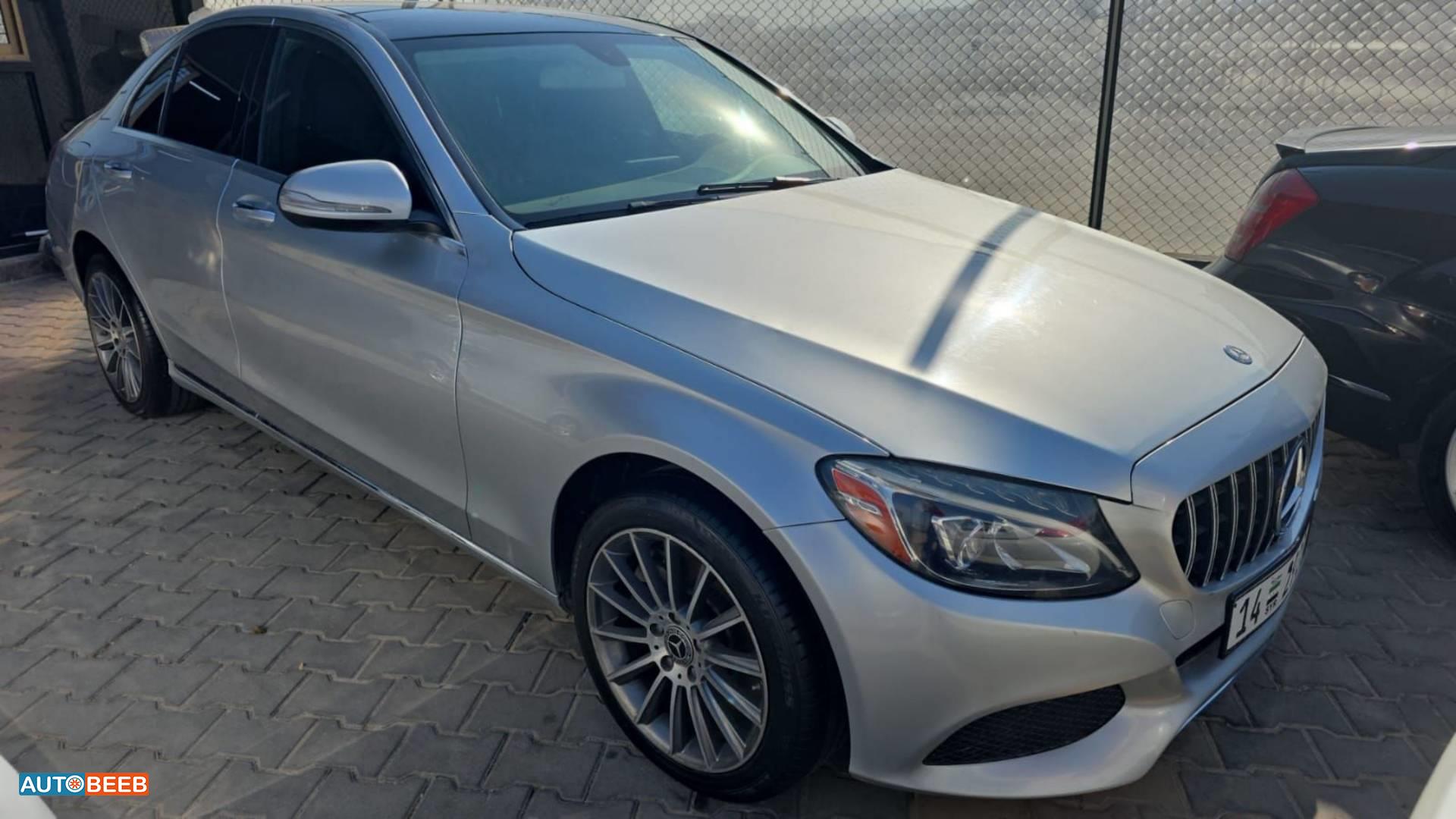 Mercedes Benz C300 2015