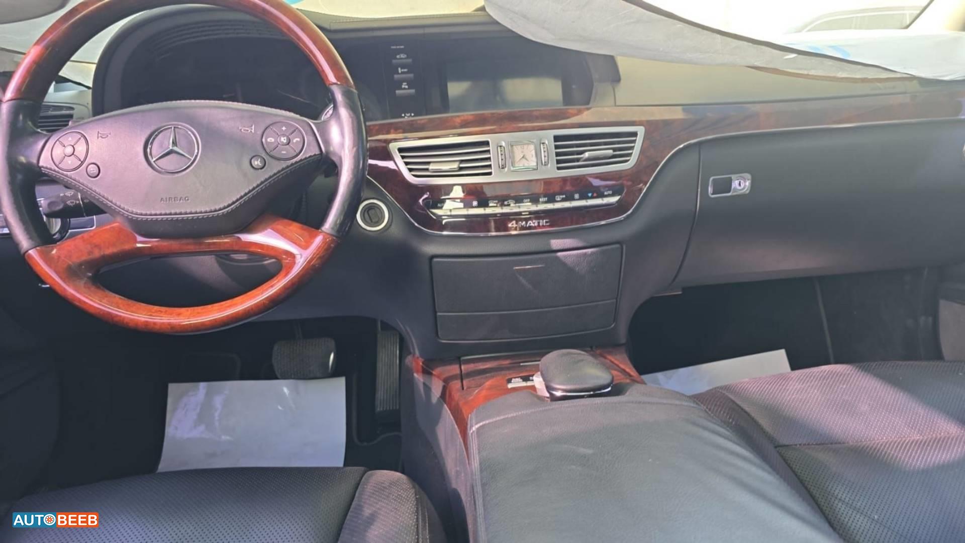 مرسيدس بنز S500 2011