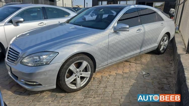 Mercedes Benz S350 2011