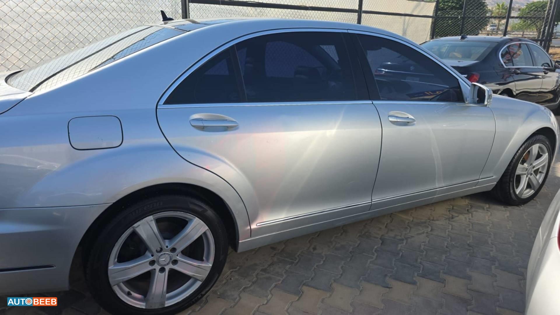 Mercedes Benz S350 2011