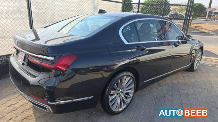 BMW 730 2020