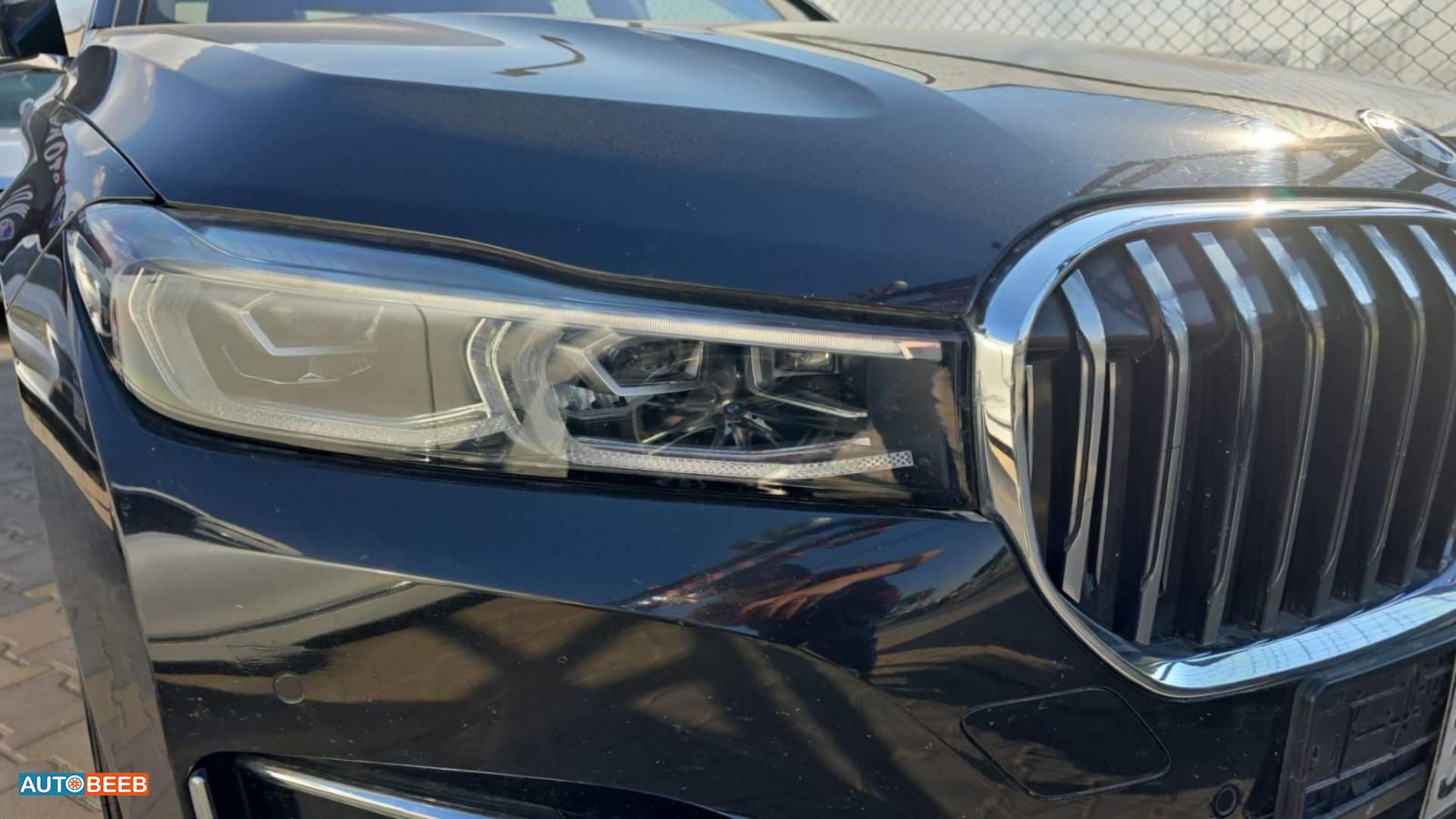 BMW 730 2020