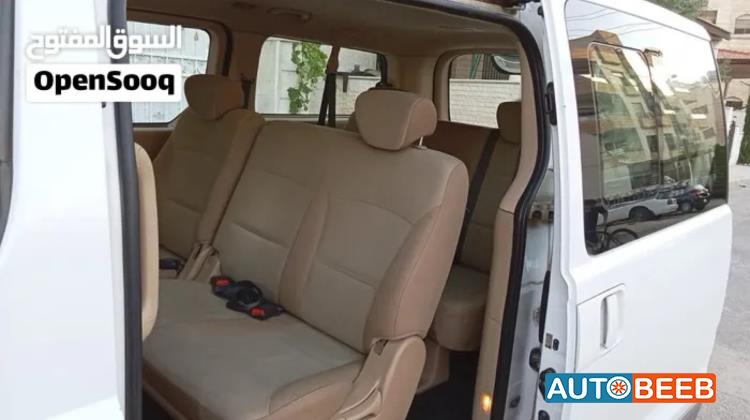 Hyundai H1 2017