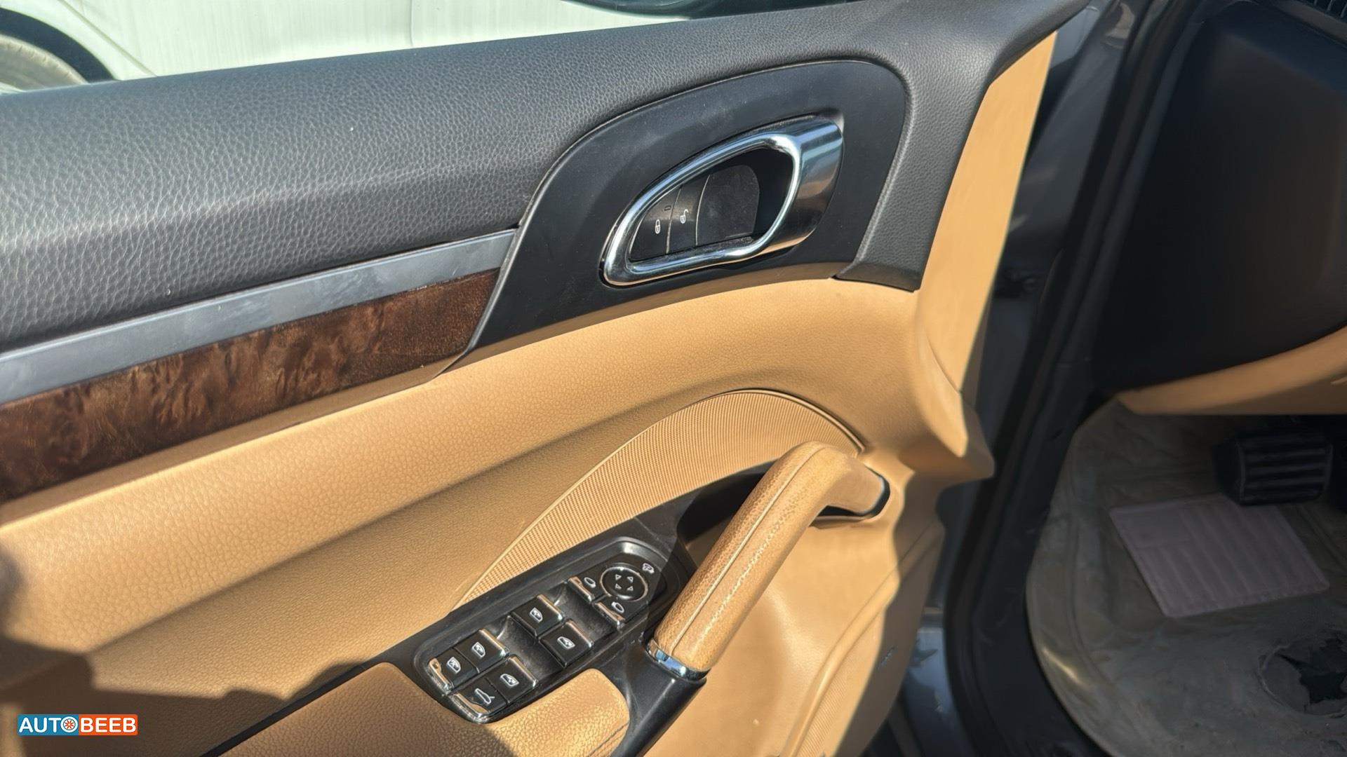 Porsche Cayenne 2016