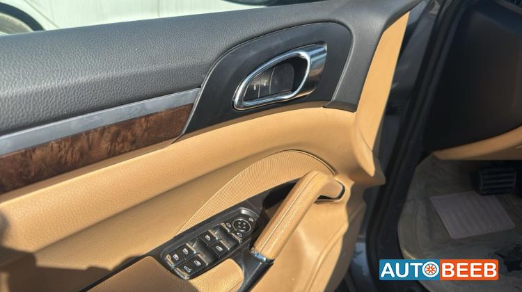 Porsche Cayenne 2016