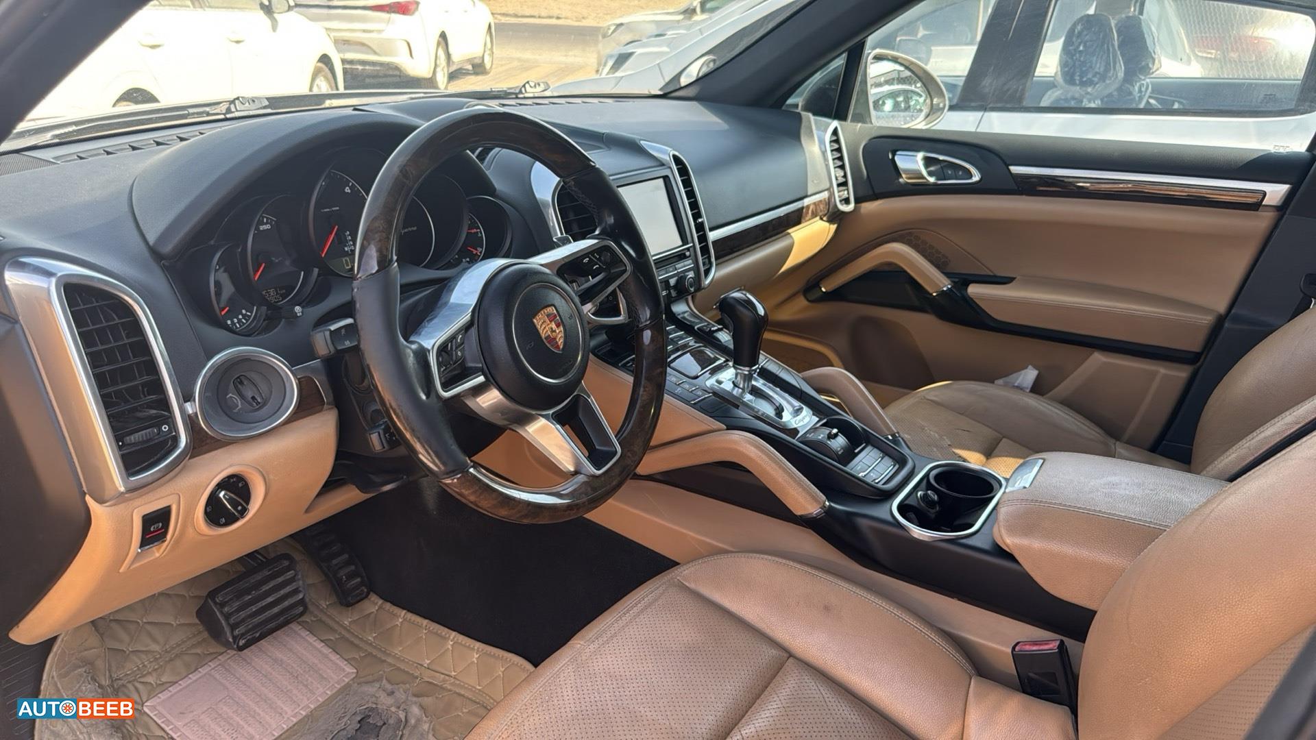 Porsche Cayenne 2016