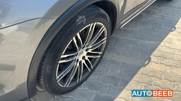 Porsche Cayenne 2016