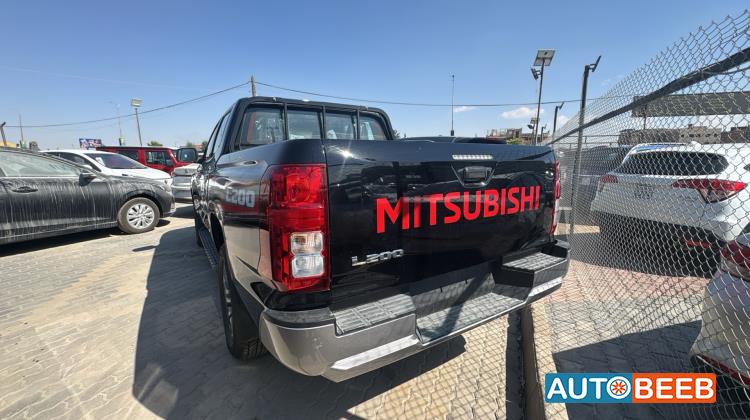Mitsubishi L200 2025