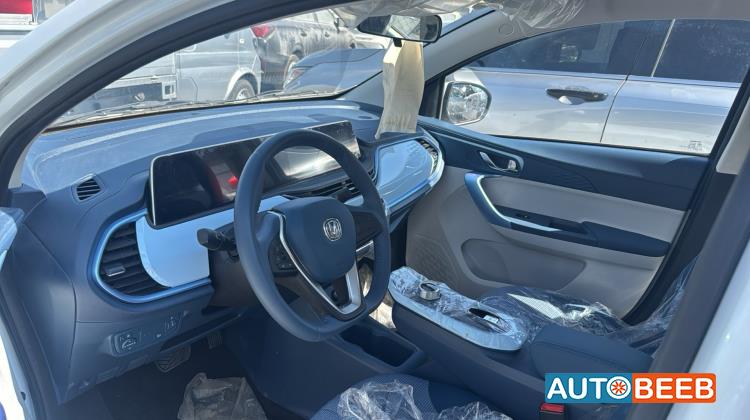 CHANGAN E-Star 2024