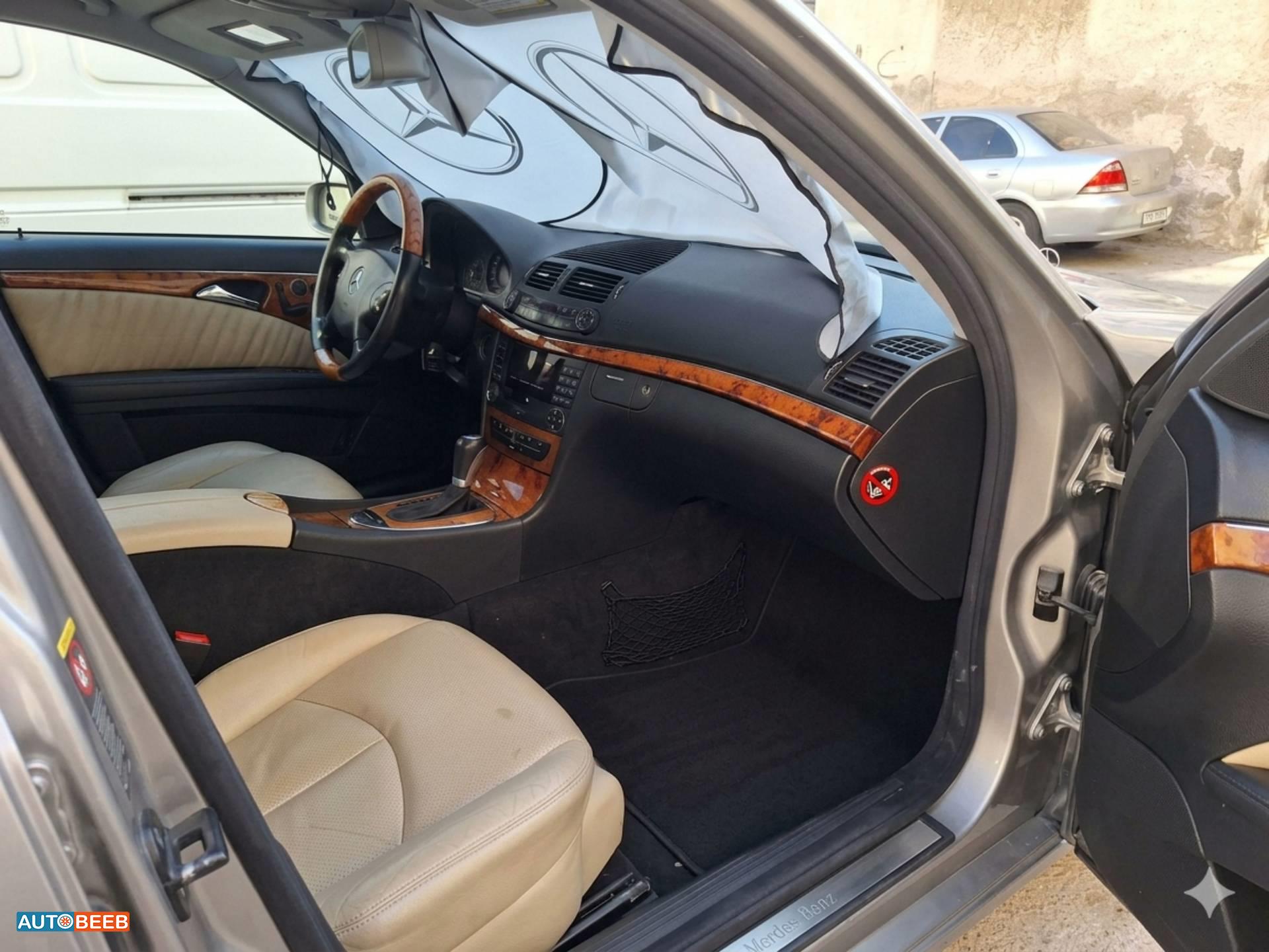 مرسيدس بنز E200 2003