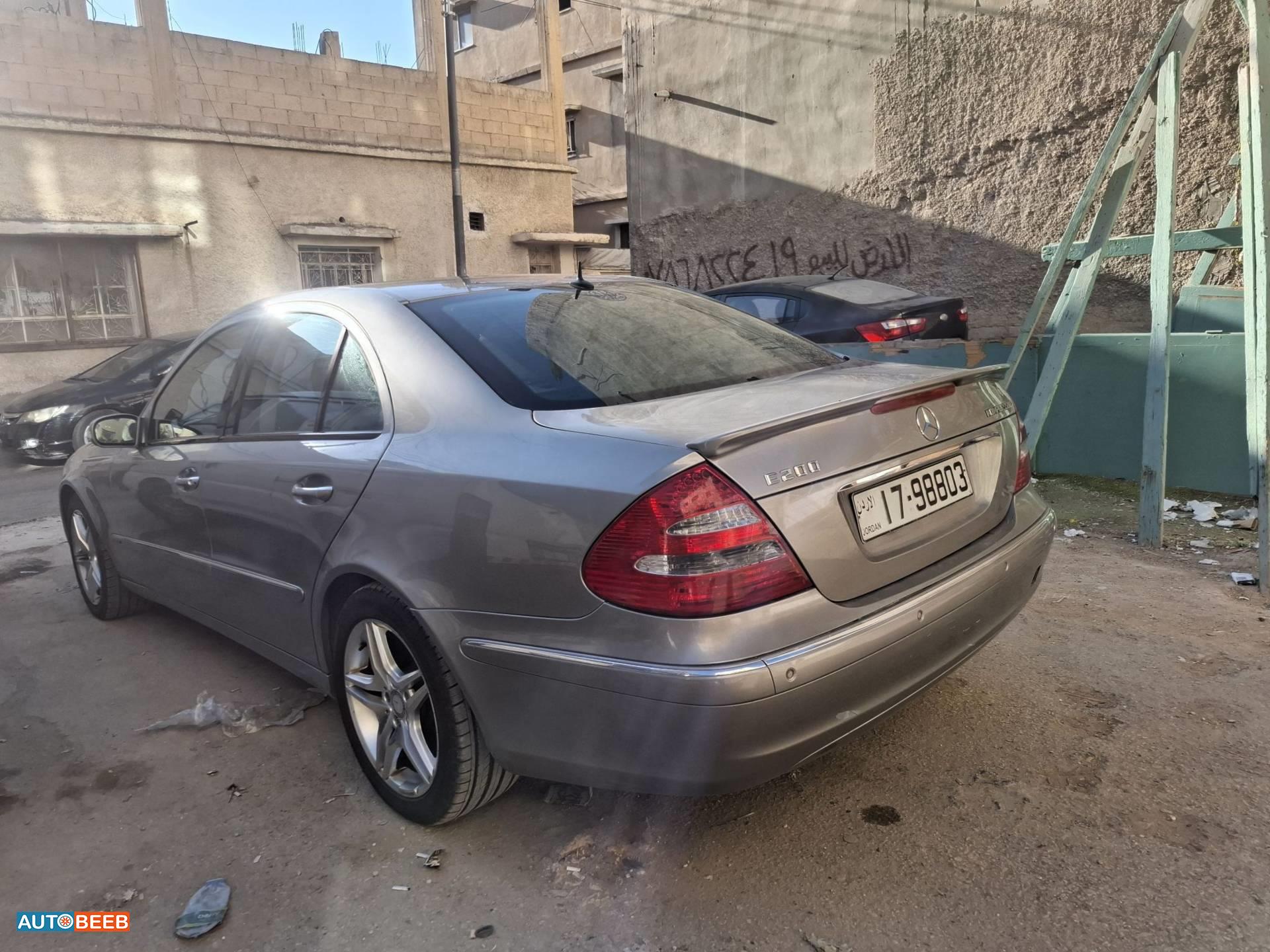 مرسيدس بنز E200 2003