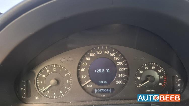 مرسيدس بنز E200 2003