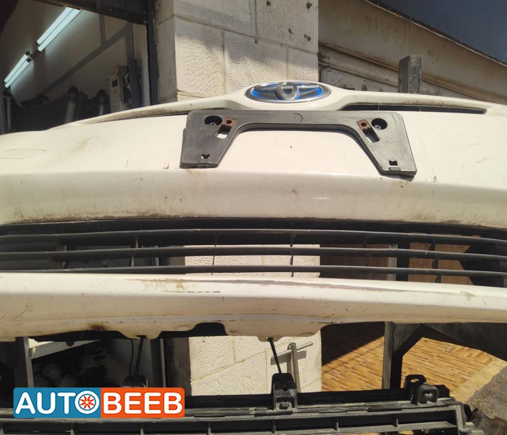 Body  Grilles Toyota Prius