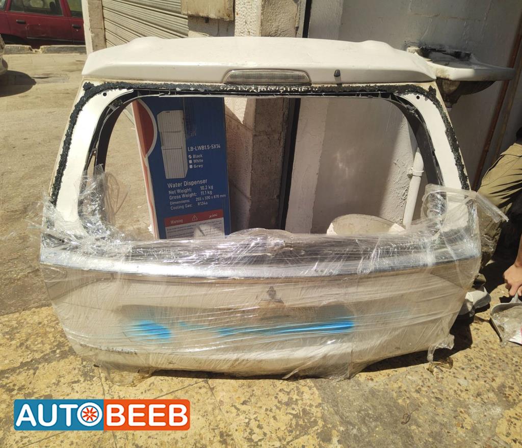 Body  Trunk Mitsubishi Outlander