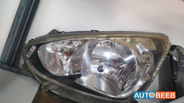 Lights Front light Mitsubishi Mirage