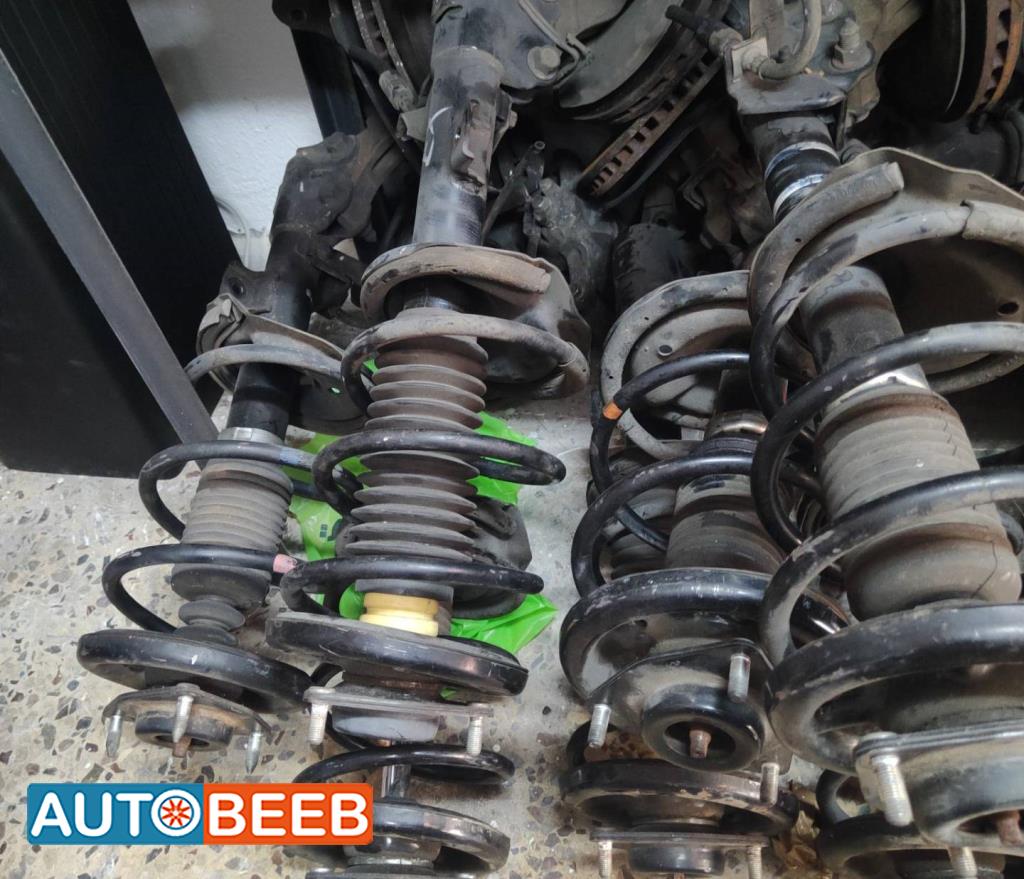  Shock Absorber Mitsubishi Lancer