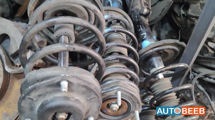  Shock Absorber Toyota Camry