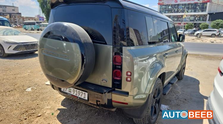 Land Rover Defender 2020
