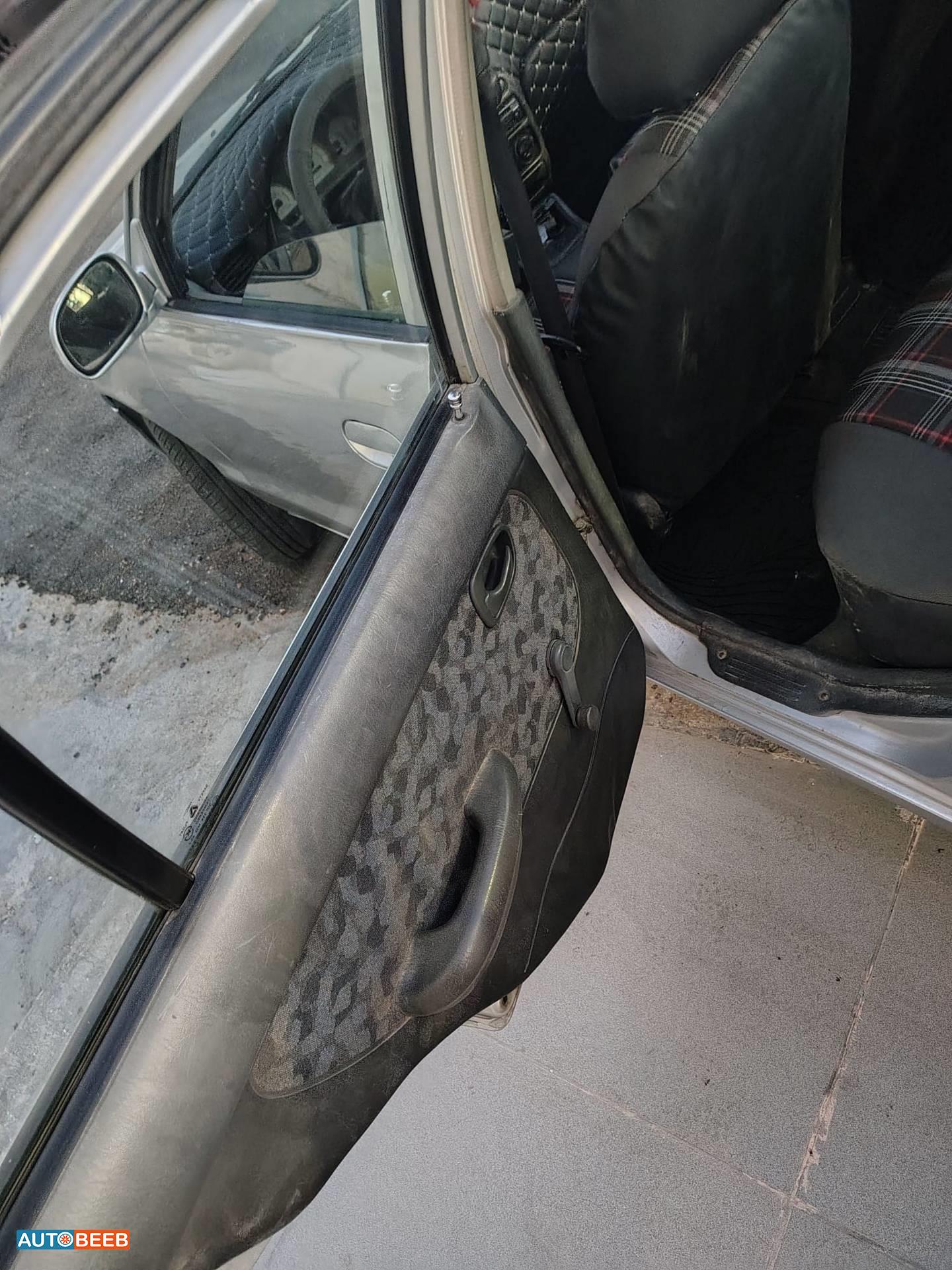 هيونداي اكسنت 1996