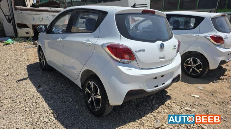 CHANGAN E-Star 2024