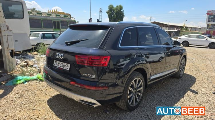 Audi Q7 2017