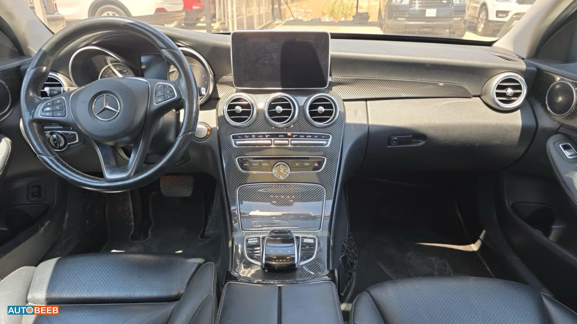 Mercedes Benz C300 2016