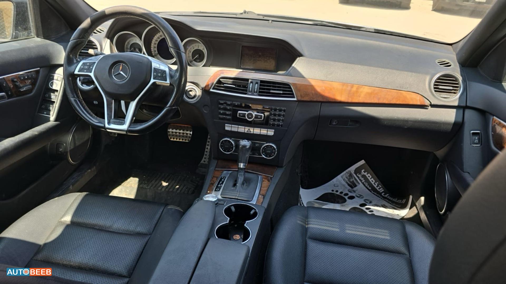 Mercedes Benz C300 2012