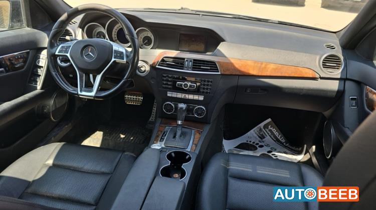Mercedes Benz C300 2012