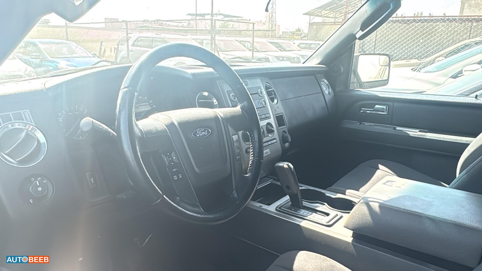 Ford Expedition 2017