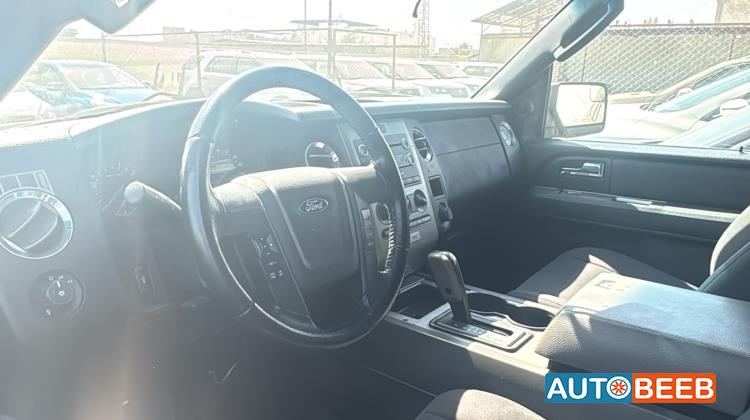 Ford Expedition 2017