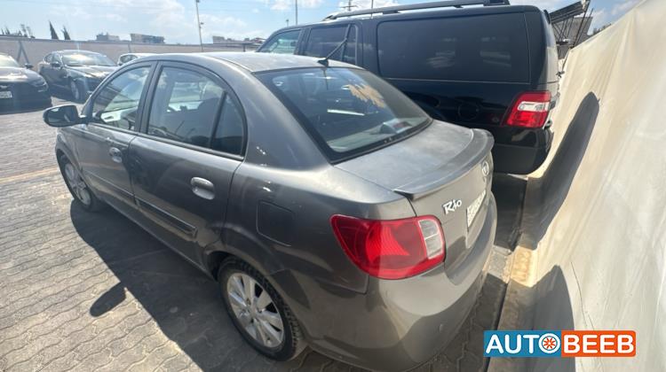 KIA Rio 2011
