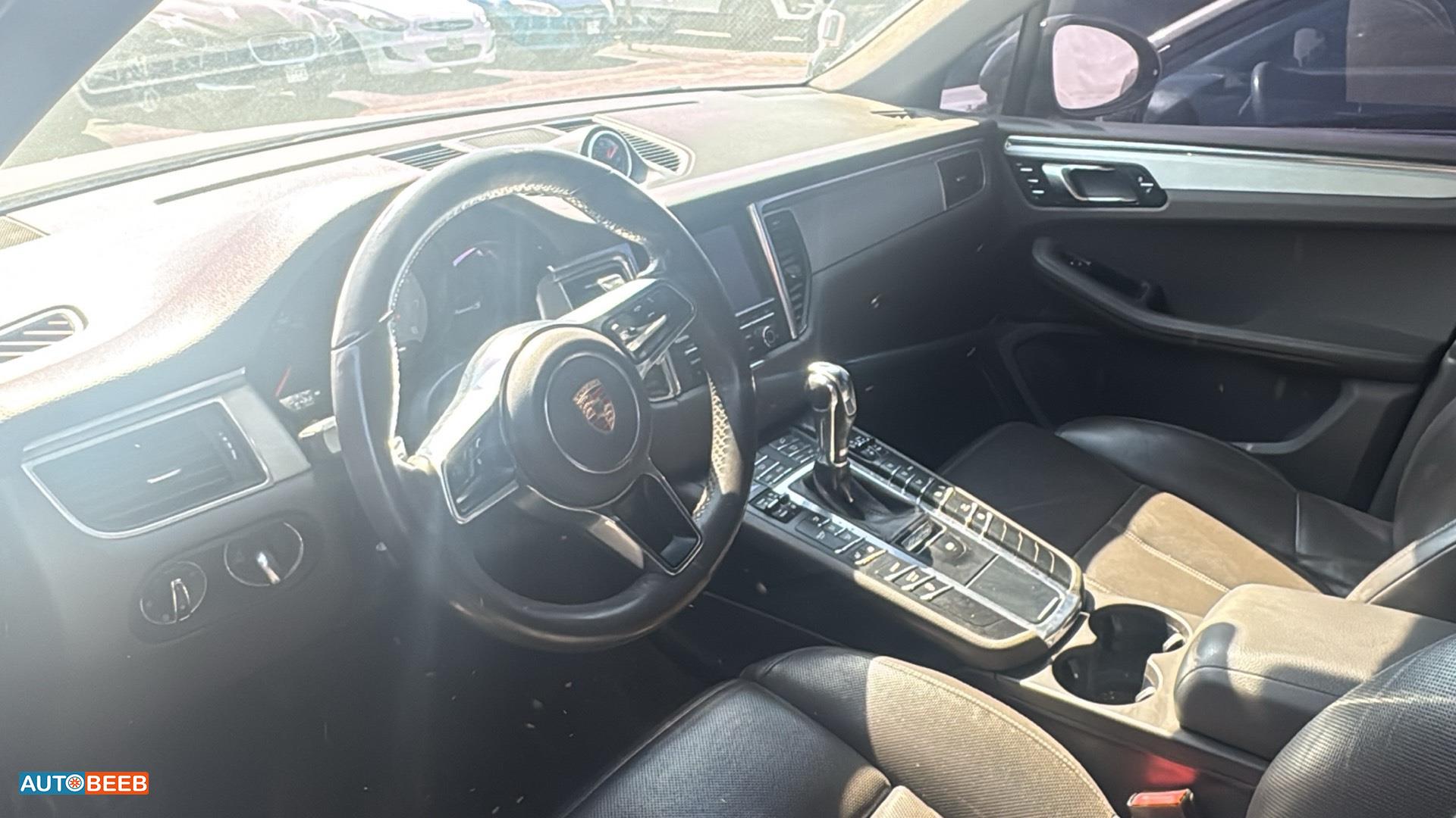 Porsche Macan 2015