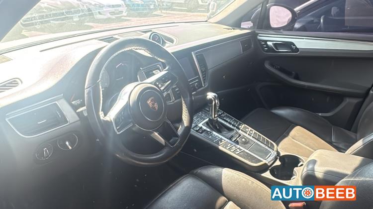Porsche Macan 2015