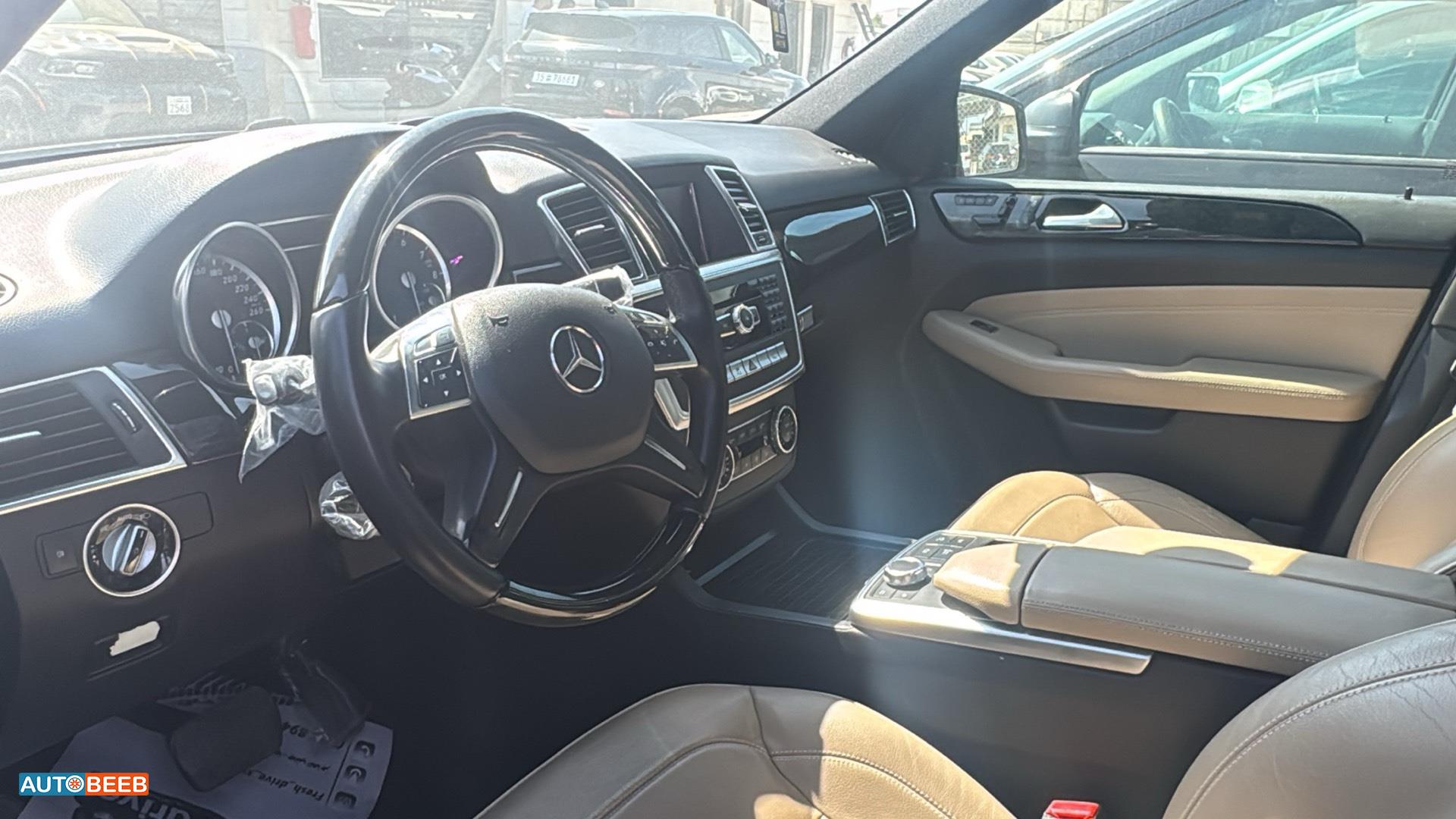 Mercedes Benz ML350 2014
