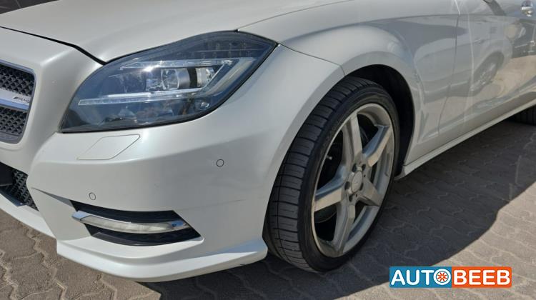 Mercedes Benz CLS500 2013