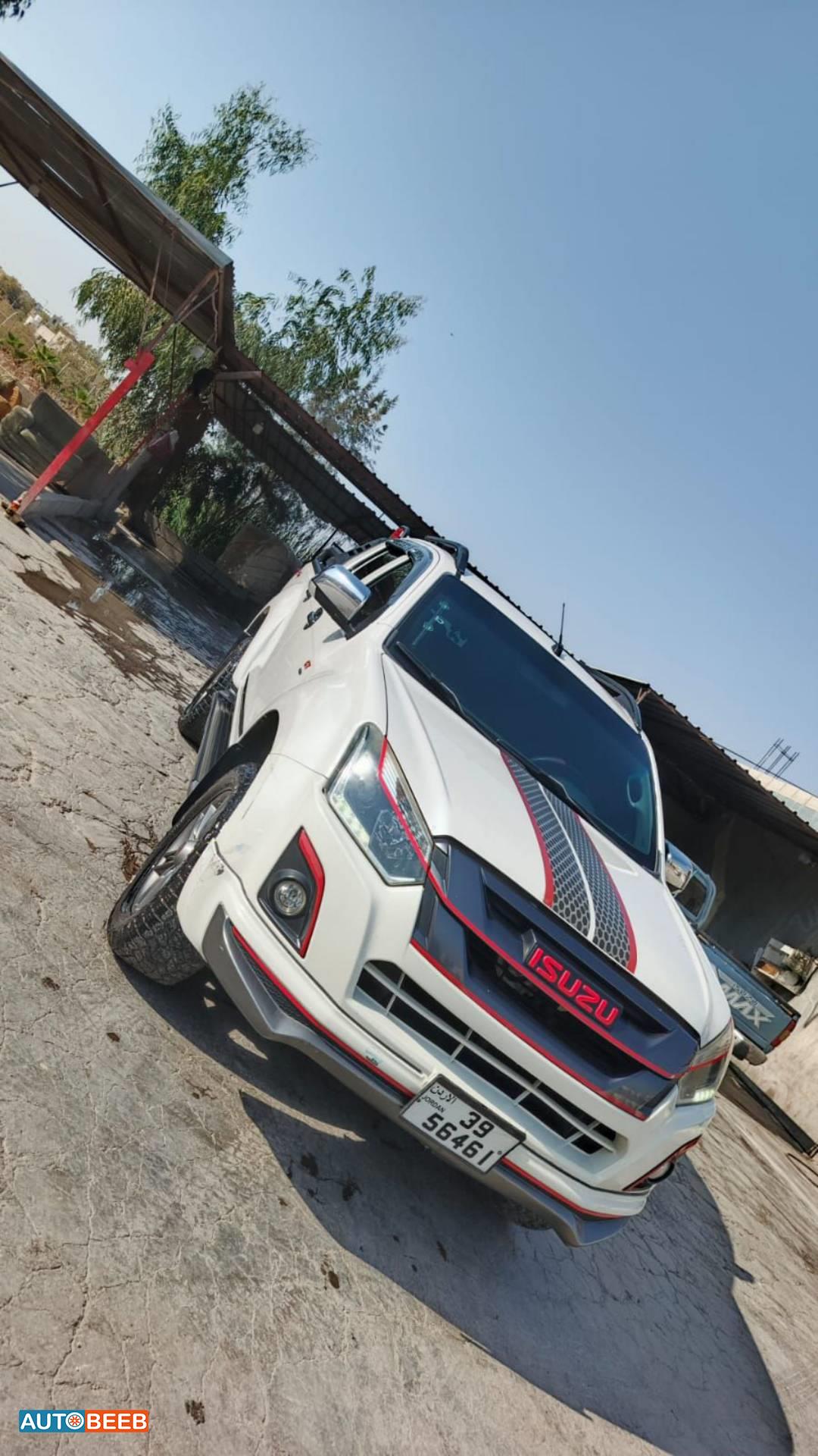 ايسوزو دي ماكس 2016
