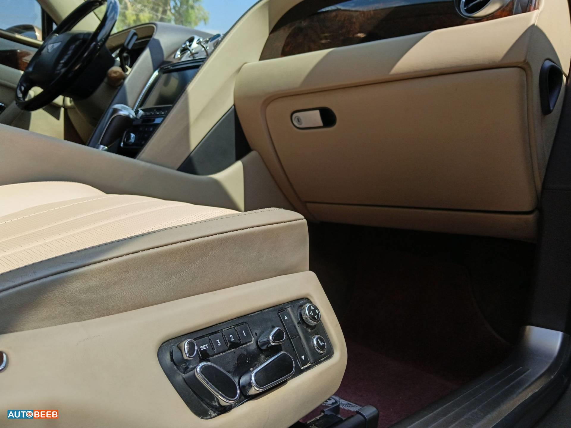 Bentley Flying Spur 2015