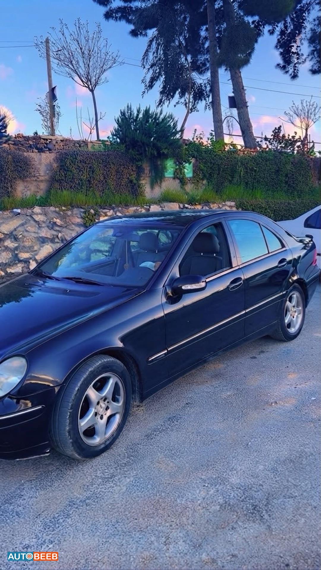 مرسيدس بنز C180 2003