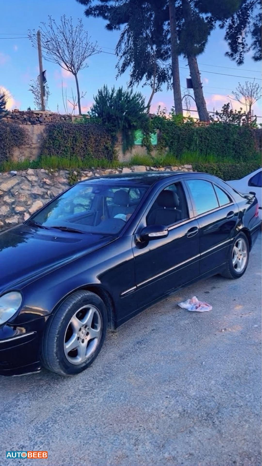 مرسيدس بنز C180 2003