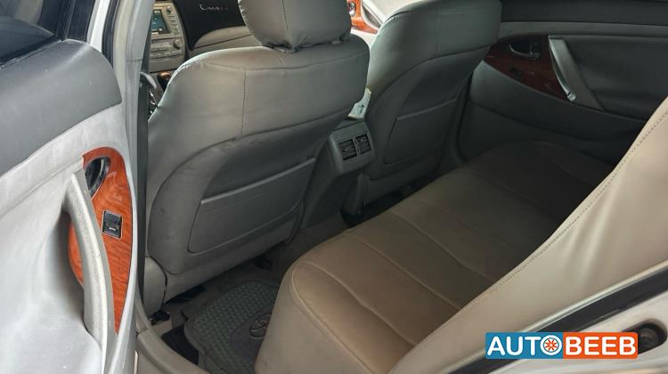 Toyota Camry 2011