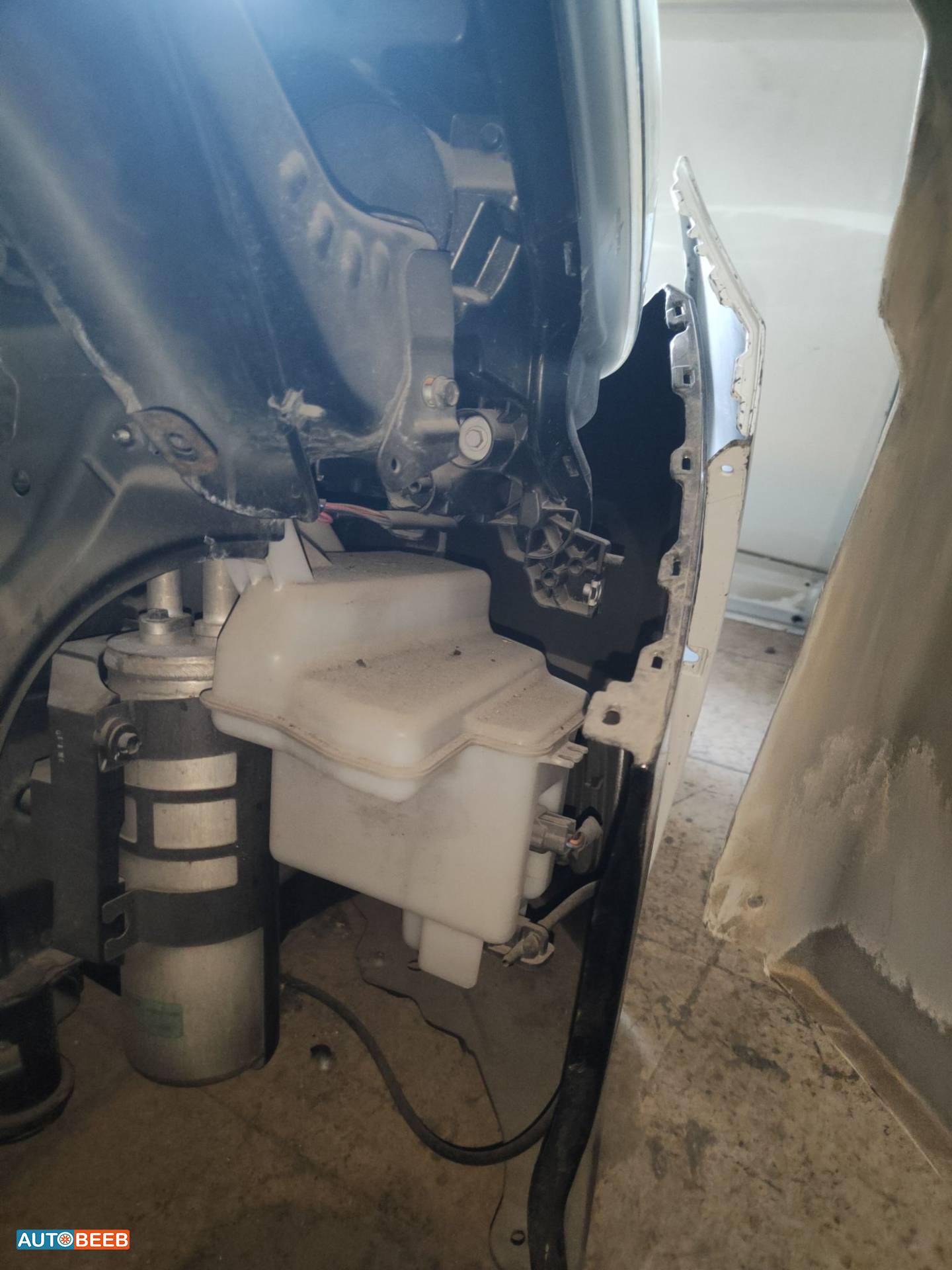  Mechanics  Nissan Leaf