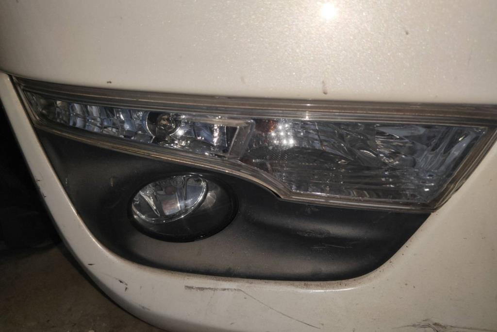 Lights Spotlight Nissan Altima