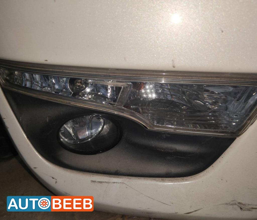 Lights Spotlight Nissan Altima