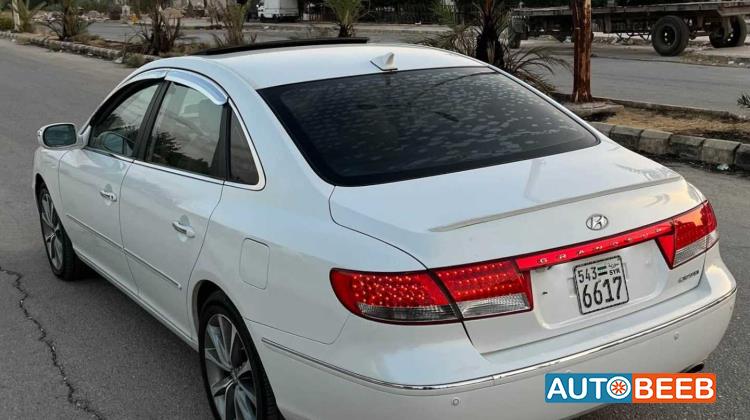 Hyundai Azera 2010