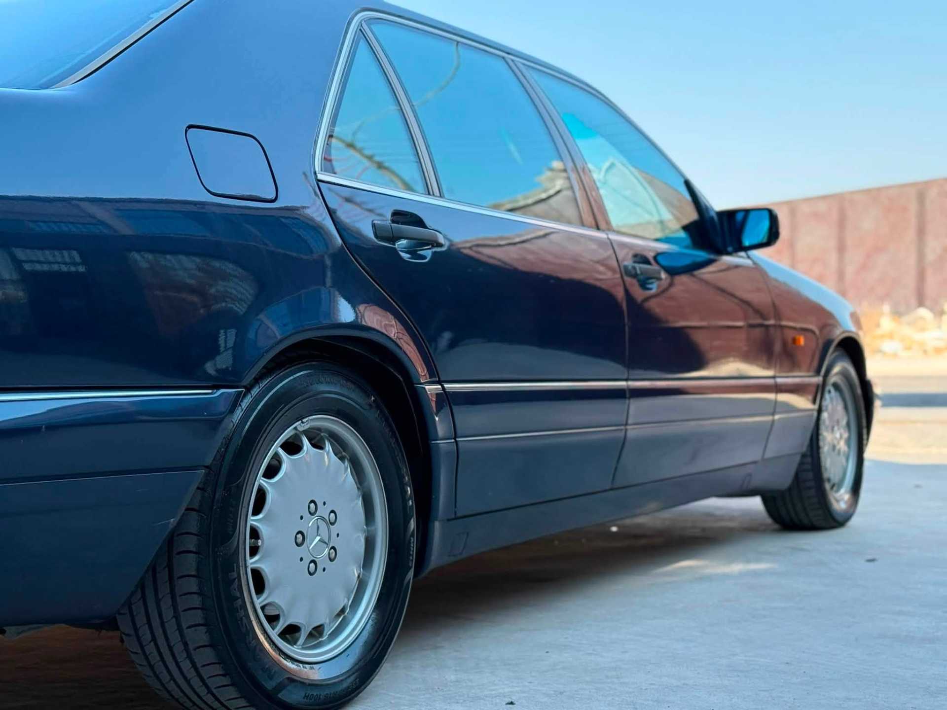Mercedes Benz S320 1993