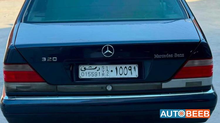 Mercedes Benz S320 1993
